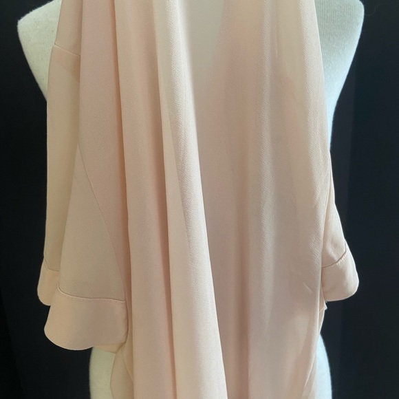 Forever 21 snowflake crystal bead t - Picture 2 of 4